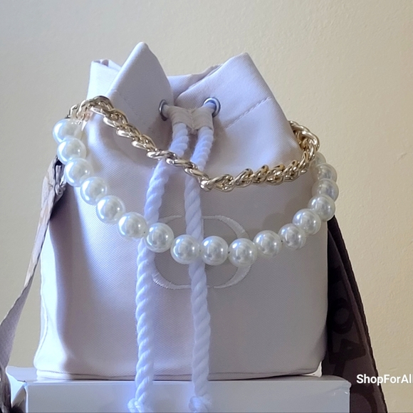 Dior - Picture 12 of 12